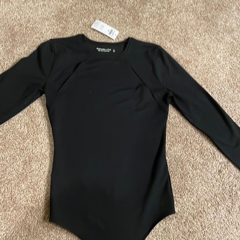 Abercrombie Soft AF long sleeve seamless bodysuit with slit details